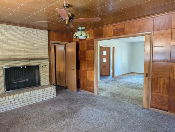 2215 Guilford, ROCKFORD, Illinois 61107, 4 Bedrooms Bedrooms, ,2 BathroomsBathrooms,House,For Sale,Guilford,202506673