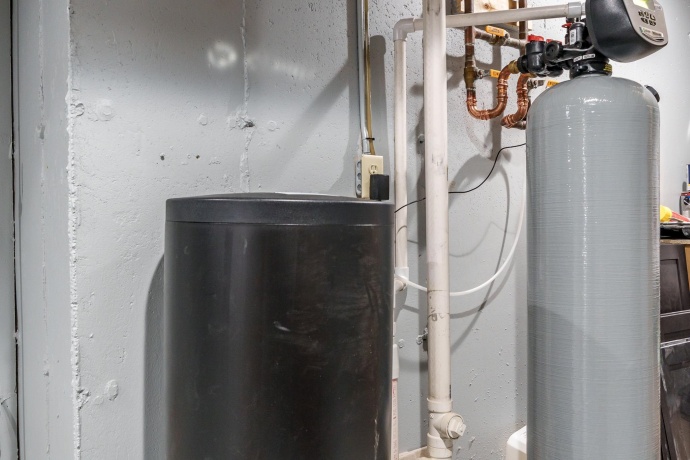 664 Elberon, ROSCOE, Illinois 61073, 5 Bedrooms Bedrooms, ,3 BathroomsBathrooms,House,For Sale,Elberon,202506676