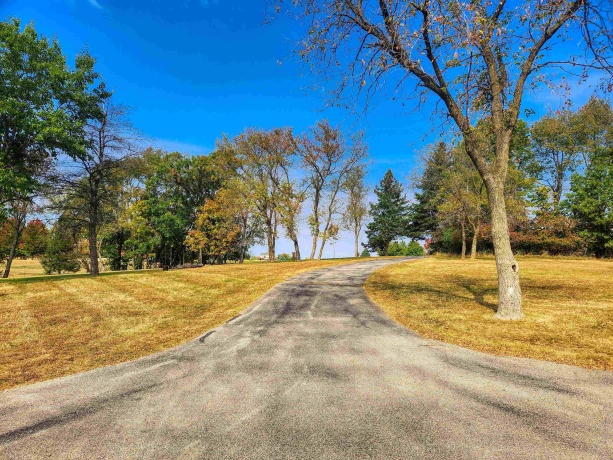 23-30 Berkshire, LAKE CARROLL, Illinois 61046, 3 Bedrooms Bedrooms, ,3 BathroomsBathrooms,House,For Sale,Berkshire,202506677