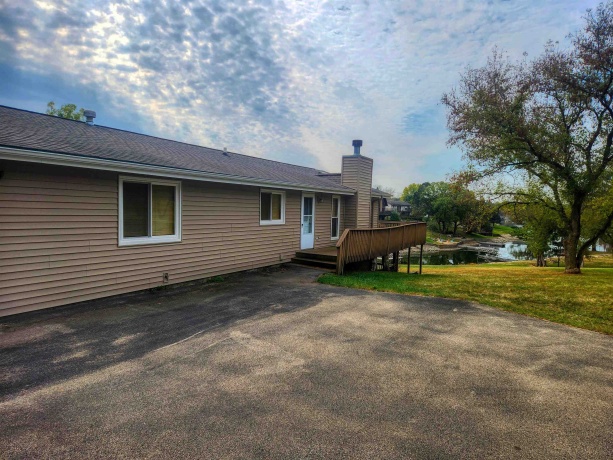 23-30 Berkshire, LAKE CARROLL, Illinois 61046, 3 Bedrooms Bedrooms, ,3 BathroomsBathrooms,House,For Sale,Berkshire,202506677