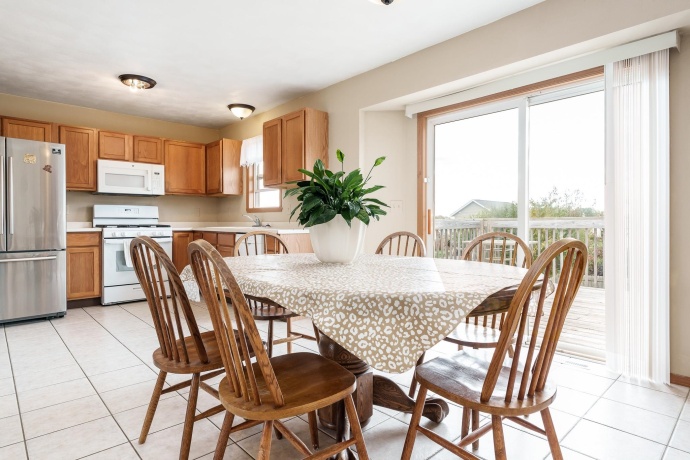 3854 Allenhurst, ROCKFORD, Illinois 61101, 4 Bedrooms Bedrooms, ,2 BathroomsBathrooms,House,For Sale,Allenhurst,202506678