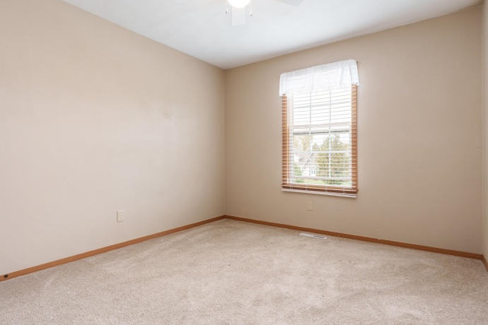 3854 Allenhurst, ROCKFORD, Illinois 61101, 4 Bedrooms Bedrooms, ,2 BathroomsBathrooms,House,For Sale,Allenhurst,202506678