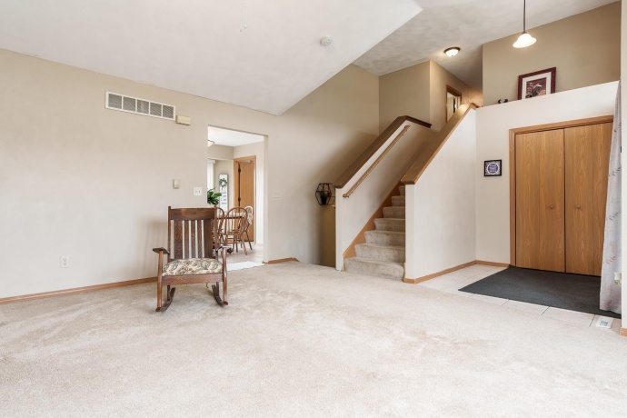 3854 Allenhurst, ROCKFORD, Illinois 61101, 4 Bedrooms Bedrooms, ,2 BathroomsBathrooms,House,For Sale,Allenhurst,202506678