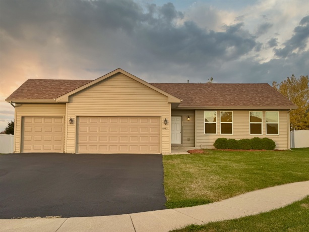 4642 PAGODA, LOVES PARK, Illinois 61111, 3 Bedrooms Bedrooms, ,2 BathroomsBathrooms,House,For Sale,PAGODA,202506679