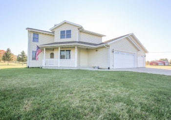 710 Otter Creek, MILLEDGEVILLE, Illinois 61051, 3 Bedrooms Bedrooms, ,2 BathroomsBathrooms,House,For Sale,Otter Creek,202506681