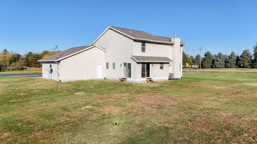 710 Otter Creek, MILLEDGEVILLE, Illinois 61051, 3 Bedrooms Bedrooms, ,2 BathroomsBathrooms,House,For Sale,Otter Creek,202506681