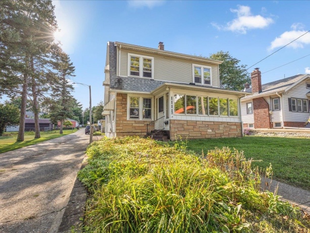 1111 20th, ROCKFORD, Illinois 61104, 4 Bedrooms Bedrooms, ,1 BathroomBathrooms,House,For Sale,20th,202506419