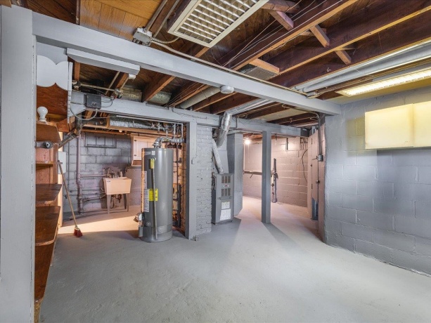 1111 20th, ROCKFORD, Illinois 61104, 4 Bedrooms Bedrooms, ,1 BathroomBathrooms,House,For Sale,20th,202506419