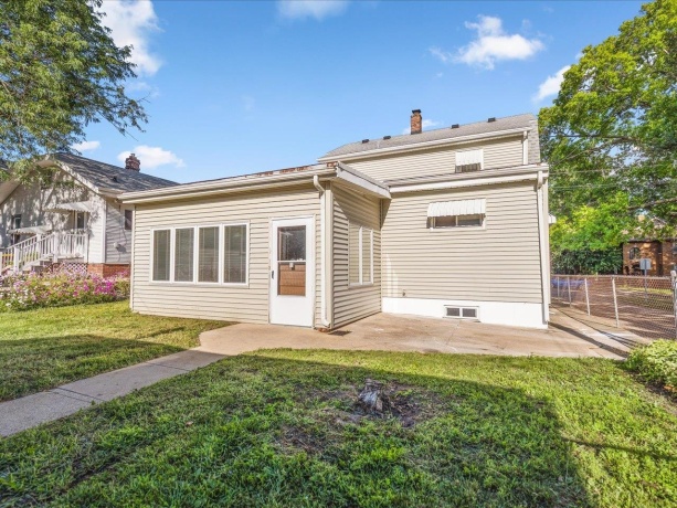 1111 20th, ROCKFORD, Illinois 61104, 4 Bedrooms Bedrooms, ,1 BathroomBathrooms,House,For Sale,20th,202506419