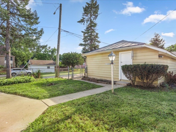 1111 20th, ROCKFORD, Illinois 61104, 4 Bedrooms Bedrooms, ,1 BathroomBathrooms,House,For Sale,20th,202506419