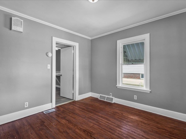 1111 20th, ROCKFORD, Illinois 61104, 4 Bedrooms Bedrooms, ,1 BathroomBathrooms,House,For Sale,20th,202506419