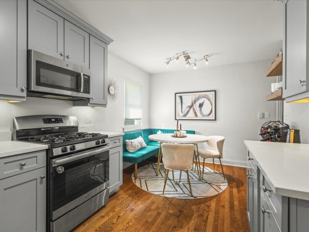 1909 23rd, ROCKFORD, Illinois 61108, 3 Bedrooms Bedrooms, ,2 BathroomsBathrooms,House,For Sale,23rd,202506685