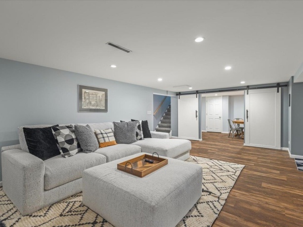 1909 23rd, ROCKFORD, Illinois 61108, 3 Bedrooms Bedrooms, ,2 BathroomsBathrooms,House,For Sale,23rd,202506685