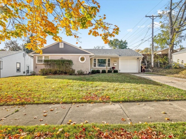 1909 23rd, ROCKFORD, Illinois 61108, 3 Bedrooms Bedrooms, ,2 BathroomsBathrooms,House,For Sale,23rd,202506685