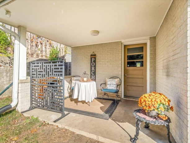 1909 23rd, ROCKFORD, Illinois 61108, 3 Bedrooms Bedrooms, ,2 BathroomsBathrooms,House,For Sale,23rd,202506685