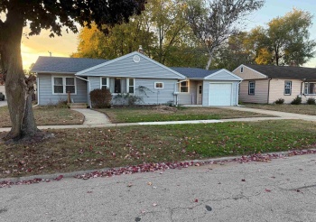 6320 John St., LOVES PARK, Illinois 61111, 3 Bedrooms Bedrooms, ,2 BathroomsBathrooms,House,For Sale,John St.,202506692