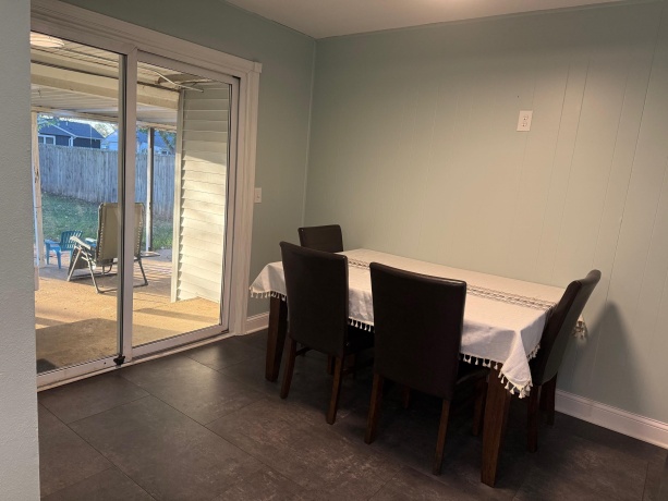 6320 John St., LOVES PARK, Illinois 61111, 3 Bedrooms Bedrooms, ,2 BathroomsBathrooms,House,For Sale,John St.,202506692