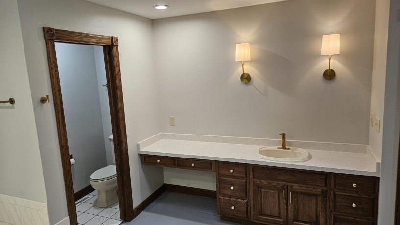 5226 Parliament, ROCKFORD, Illinois 61107, 5 Bedrooms Bedrooms, ,3 BathroomsBathrooms,House,For Sale,Parliament,202506695