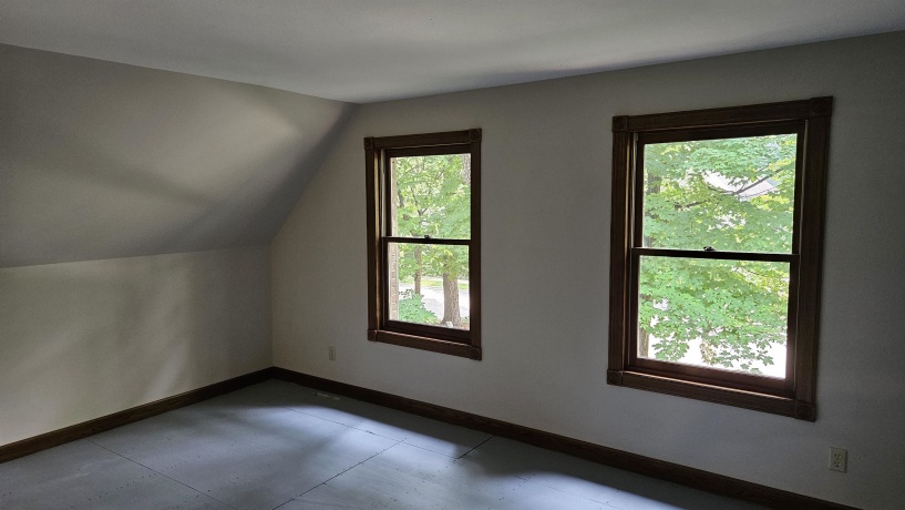 5226 Parliament, ROCKFORD, Illinois 61107, 5 Bedrooms Bedrooms, ,3 BathroomsBathrooms,House,For Sale,Parliament,202506695