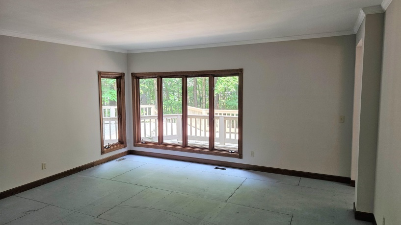 5226 Parliament, ROCKFORD, Illinois 61107, 5 Bedrooms Bedrooms, ,3 BathroomsBathrooms,House,For Sale,Parliament,202506695