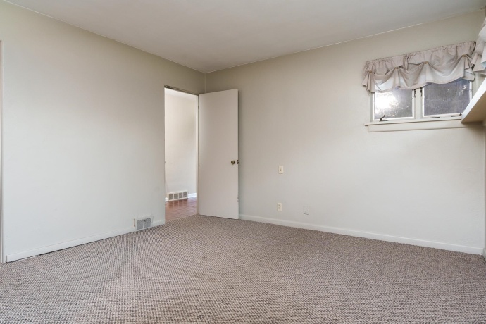 1825 Edgebrook, ROCKFORD, Illinois 61107, 3 Bedrooms Bedrooms, ,2 BathroomsBathrooms,House,For Sale,Edgebrook,202506697