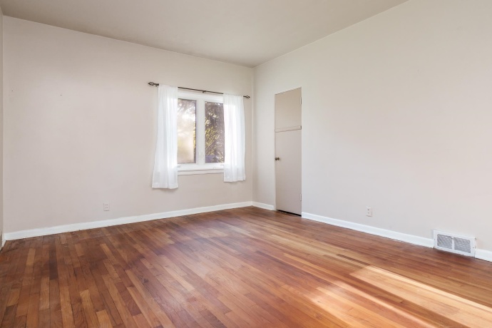 1825 Edgebrook, ROCKFORD, Illinois 61107, 3 Bedrooms Bedrooms, ,2 BathroomsBathrooms,House,For Sale,Edgebrook,202506697