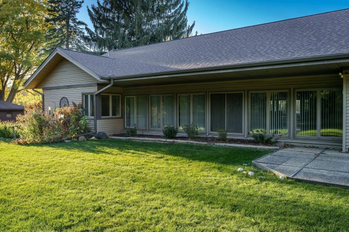 1825 Edgebrook, ROCKFORD, Illinois 61107, 3 Bedrooms Bedrooms, ,2 BathroomsBathrooms,House,For Sale,Edgebrook,202506697