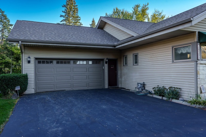 1825 Edgebrook, ROCKFORD, Illinois 61107, 3 Bedrooms Bedrooms, ,2 BathroomsBathrooms,House,For Sale,Edgebrook,202506697