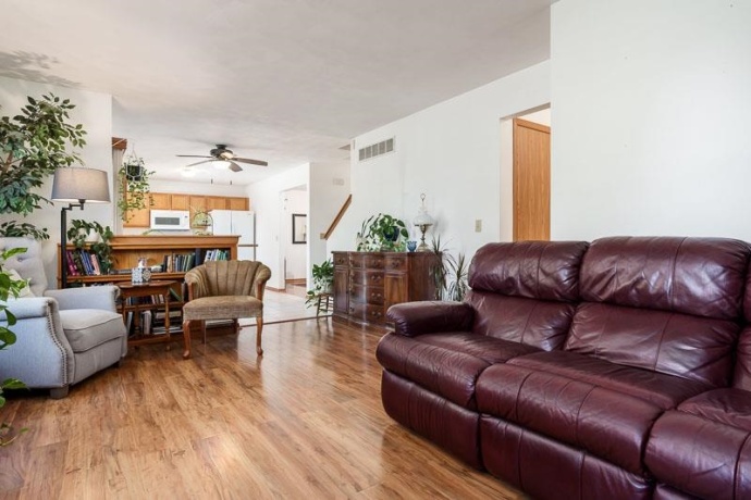 3805 Northline, ROCKFORD, Illinois 61101, 3 Bedrooms Bedrooms, ,1 BathroomBathrooms,House,For Sale,Northline,202506698