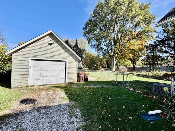 231 Bennett, BELVIDERE, Illinois 61008, 3 Bedrooms Bedrooms, ,1 BathroomBathrooms,House,For Sale,Bennett,202506699