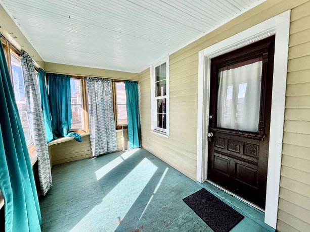 231 Bennett, BELVIDERE, Illinois 61008, 3 Bedrooms Bedrooms, ,1 BathroomBathrooms,House,For Sale,Bennett,202506699