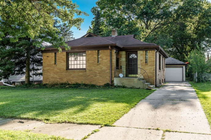 224 Rockford, ROCKFORD, Illinois 61107, 2 Bedrooms Bedrooms, ,1 BathroomBathrooms,House,For Sale,Rockford,202504487