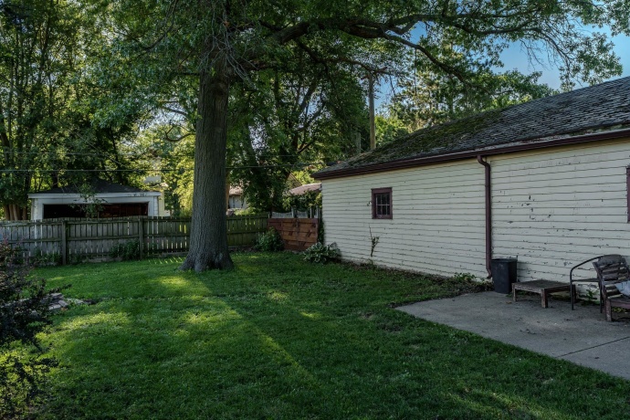 224 Rockford, ROCKFORD, Illinois 61107, 2 Bedrooms Bedrooms, ,1 BathroomBathrooms,House,For Sale,Rockford,202504487