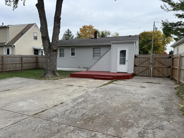 1113 13th, DEKALB, Illinois 60115, 3 Bedrooms Bedrooms, ,1 BathroomBathrooms,House,For Sale,13th,202506704