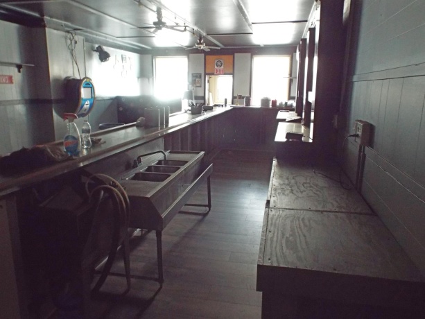 206 Market, MOUNT CARROLL, Illinois 61053, ,Mixed Use,For Sale,Market,202506705