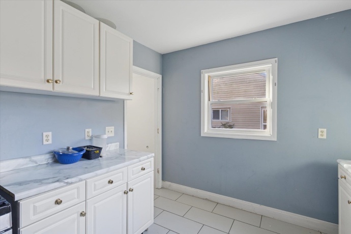 305 Foster, ROCKFORD, Illinois 61102, 2 Bedrooms Bedrooms, ,1 BathroomBathrooms,House,For Sale,Foster,202506707