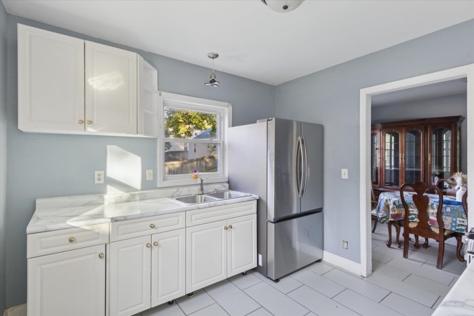 305 Foster, ROCKFORD, Illinois 61102, 2 Bedrooms Bedrooms, ,1 BathroomBathrooms,House,For Sale,Foster,202506707