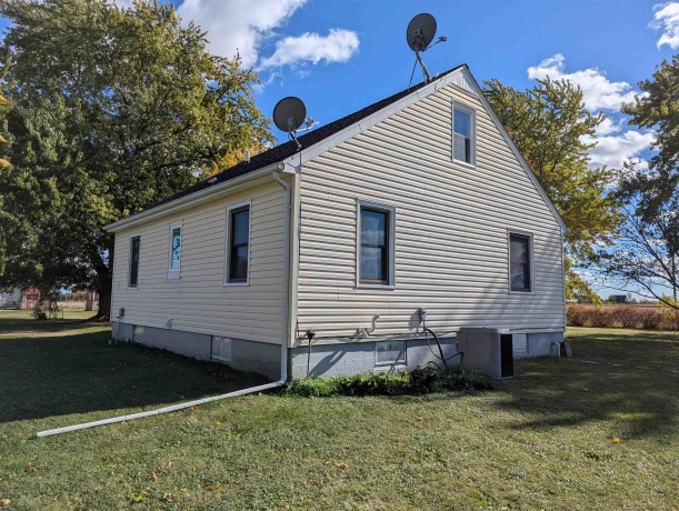 11844 Orth, GARDEN PRAIRIE, Illinois 61038, 3 Bedrooms Bedrooms, ,1 BathroomBathrooms,House,For Sale,Orth,202506708