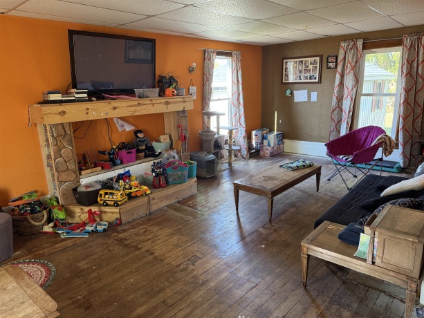 619 Bridge, WINSLOW, Illinois 61089, 3 Bedrooms Bedrooms, ,2 BathroomsBathrooms,House,For Sale,Bridge,202506711