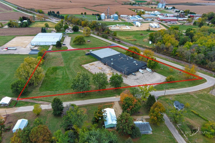 400 Railroad, WARREN, Illinois 61087, ,Mixed Use,For Sale,Railroad,202506712