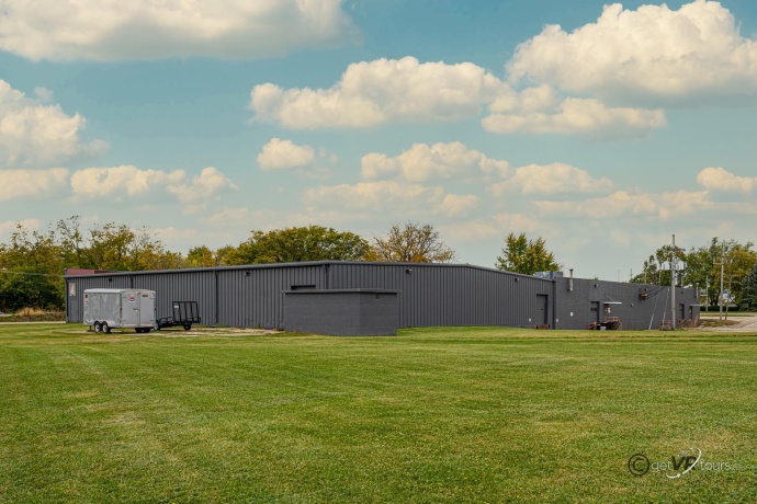 400 Railroad, WARREN, Illinois 61087, ,Mixed Use,For Sale,Railroad,202506712