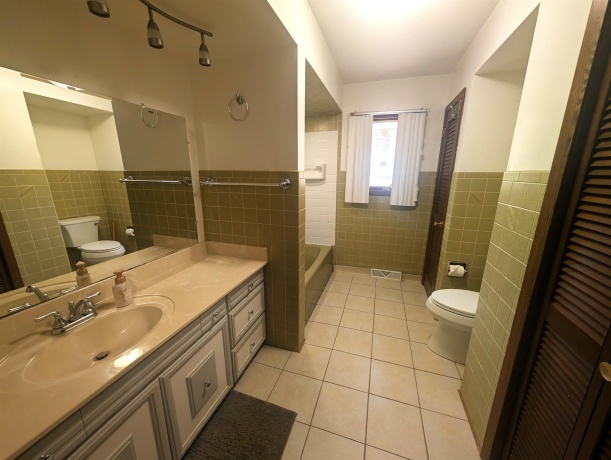 4109 Rural, ROCKFORD, Illinois 61107, 3 Bedrooms Bedrooms, ,3 BathroomsBathrooms,House,For Sale,Rural,202506713