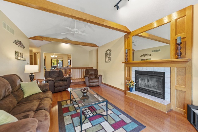 13546 RACCOON, ROSCOE, Illinois 61073, 4 Bedrooms Bedrooms, ,3 BathroomsBathrooms,House,For Sale,RACCOON,202506714