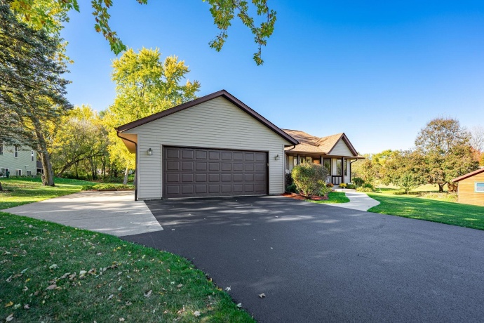 13546 RACCOON, ROSCOE, Illinois 61073, 4 Bedrooms Bedrooms, ,3 BathroomsBathrooms,House,For Sale,RACCOON,202506714