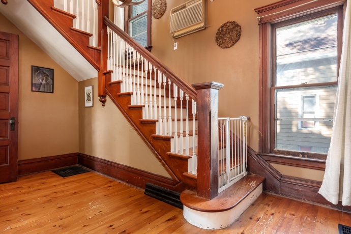 1415 State, BELVIDERE, Illinois 61008, 3 Bedrooms Bedrooms, ,2 BathroomsBathrooms,House,For Sale,State,202506718