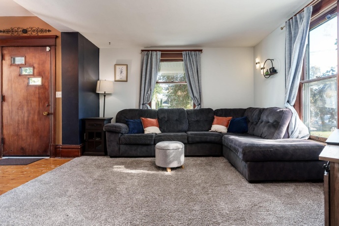 1415 State, BELVIDERE, Illinois 61008, 3 Bedrooms Bedrooms, ,2 BathroomsBathrooms,House,For Sale,State,202506718