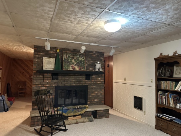 16529 Scenic Palisades, MOUNT CARROLL, Illinois 61053, 4 Bedrooms Bedrooms, ,3 BathroomsBathrooms,House,For Sale,Scenic Palisades,202506721