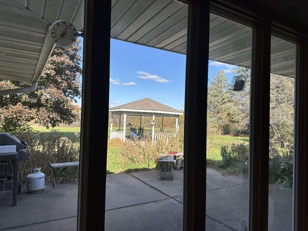 16529 Scenic Palisades, MOUNT CARROLL, Illinois 61053, 4 Bedrooms Bedrooms, ,3 BathroomsBathrooms,House,For Sale,Scenic Palisades,202506721