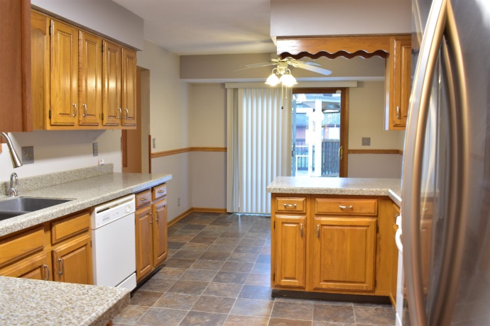 7596 Farmhome, CHERRY VALLEY, Illinois 61016, 2 Bedrooms Bedrooms, ,2 BathroomsBathrooms,House,For Sale,Farmhome,202506722