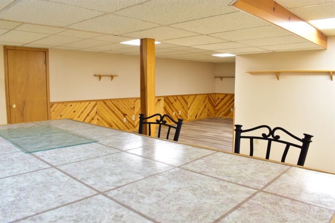 7596 Farmhome, CHERRY VALLEY, Illinois 61016, 2 Bedrooms Bedrooms, ,2 BathroomsBathrooms,House,For Sale,Farmhome,202506722